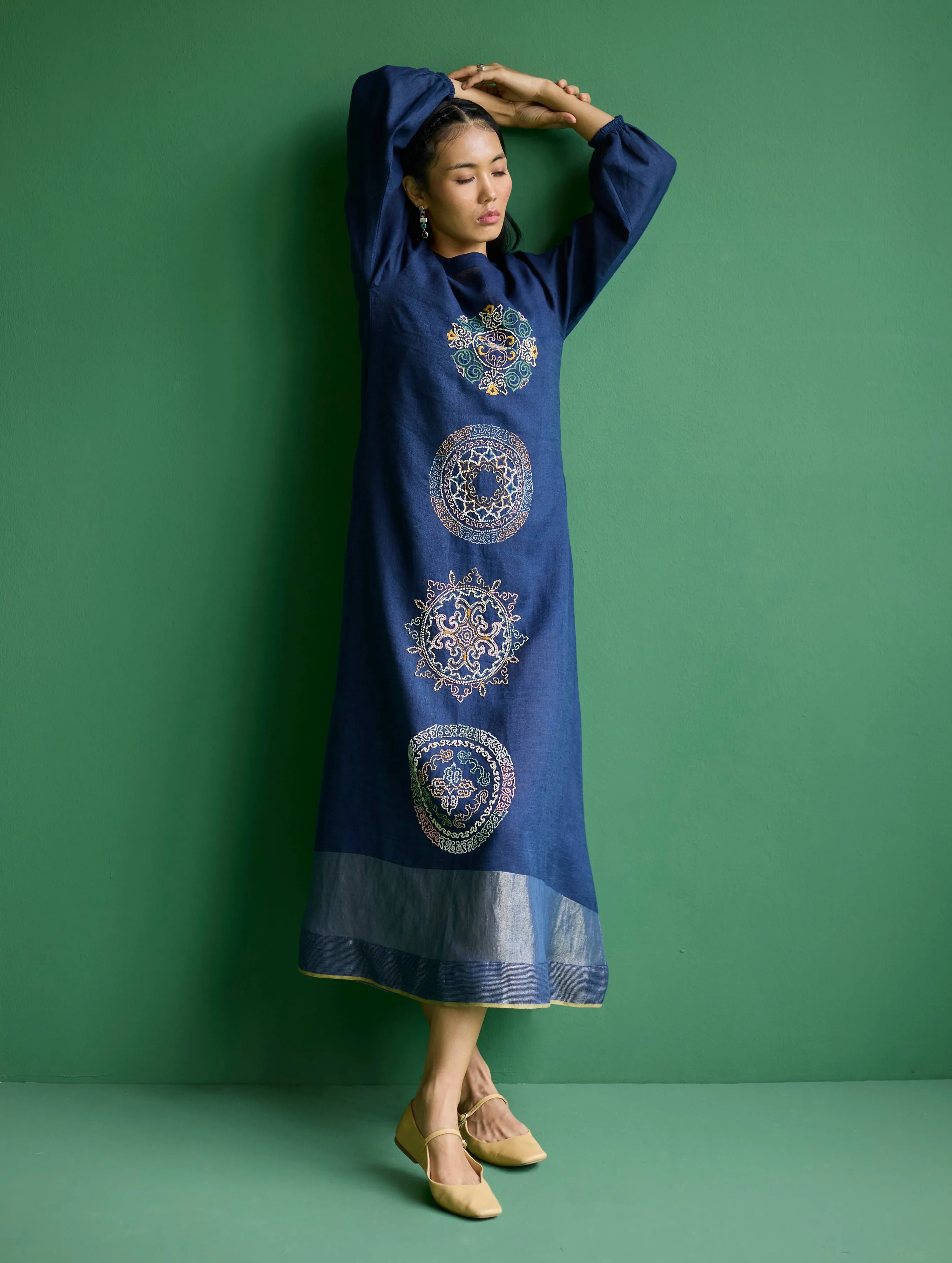 Eira Hand-Embroidered Linen Dress - Navy