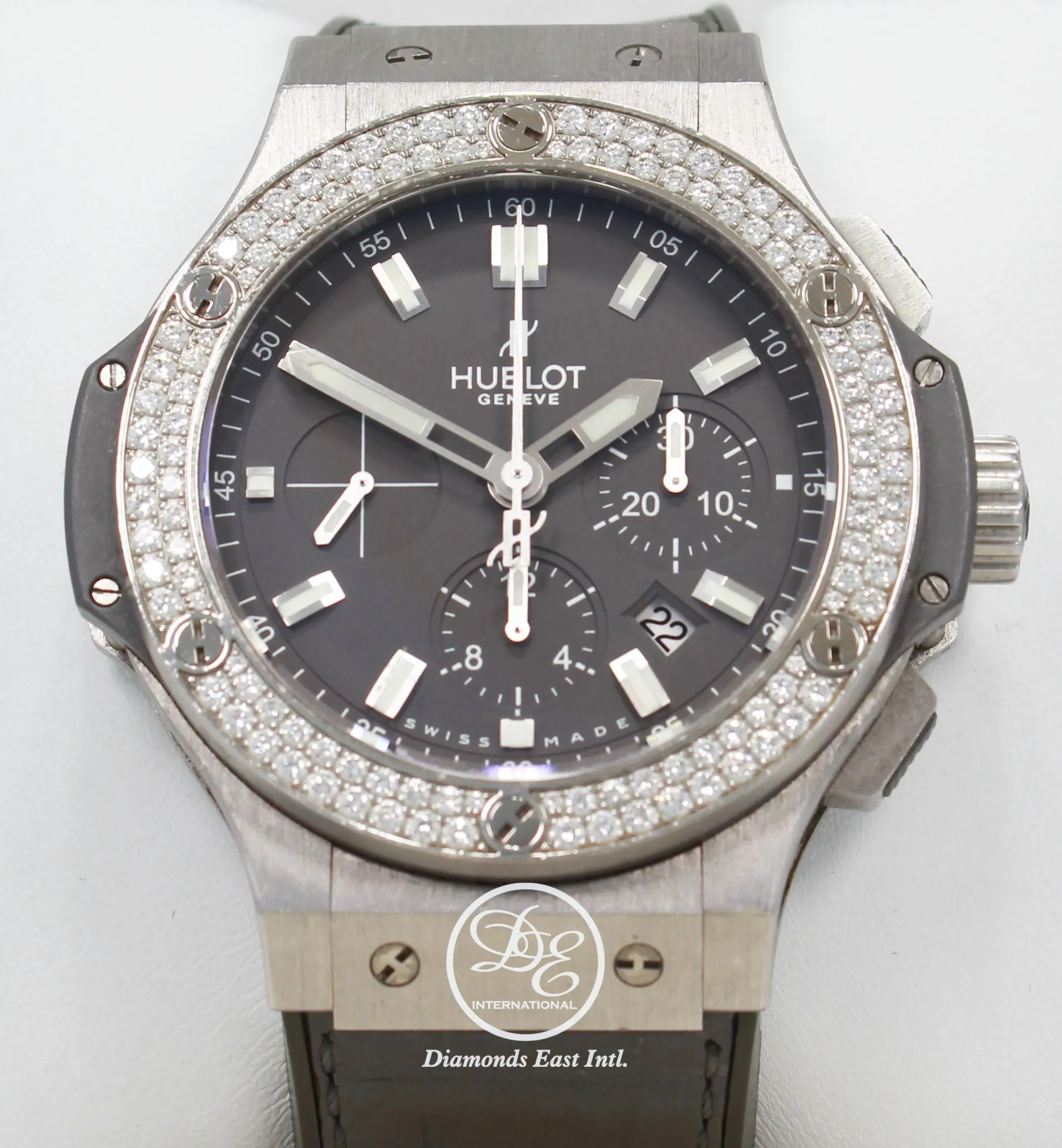 Hublot Big Bang Evolution 44mm Factory Diamonds Chrono 301.ST.5020.GR.1104