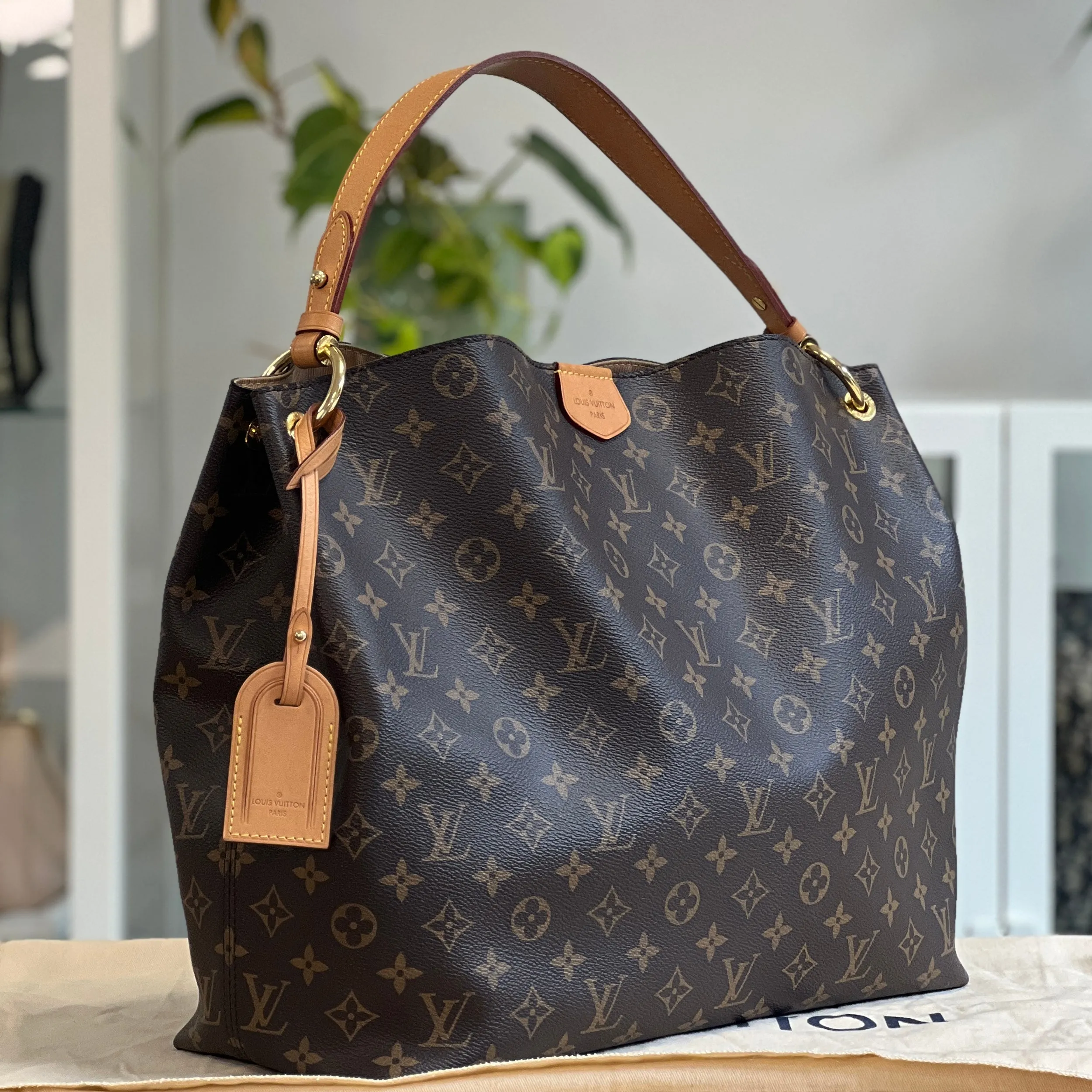 Louis Vuitton Graceful MM