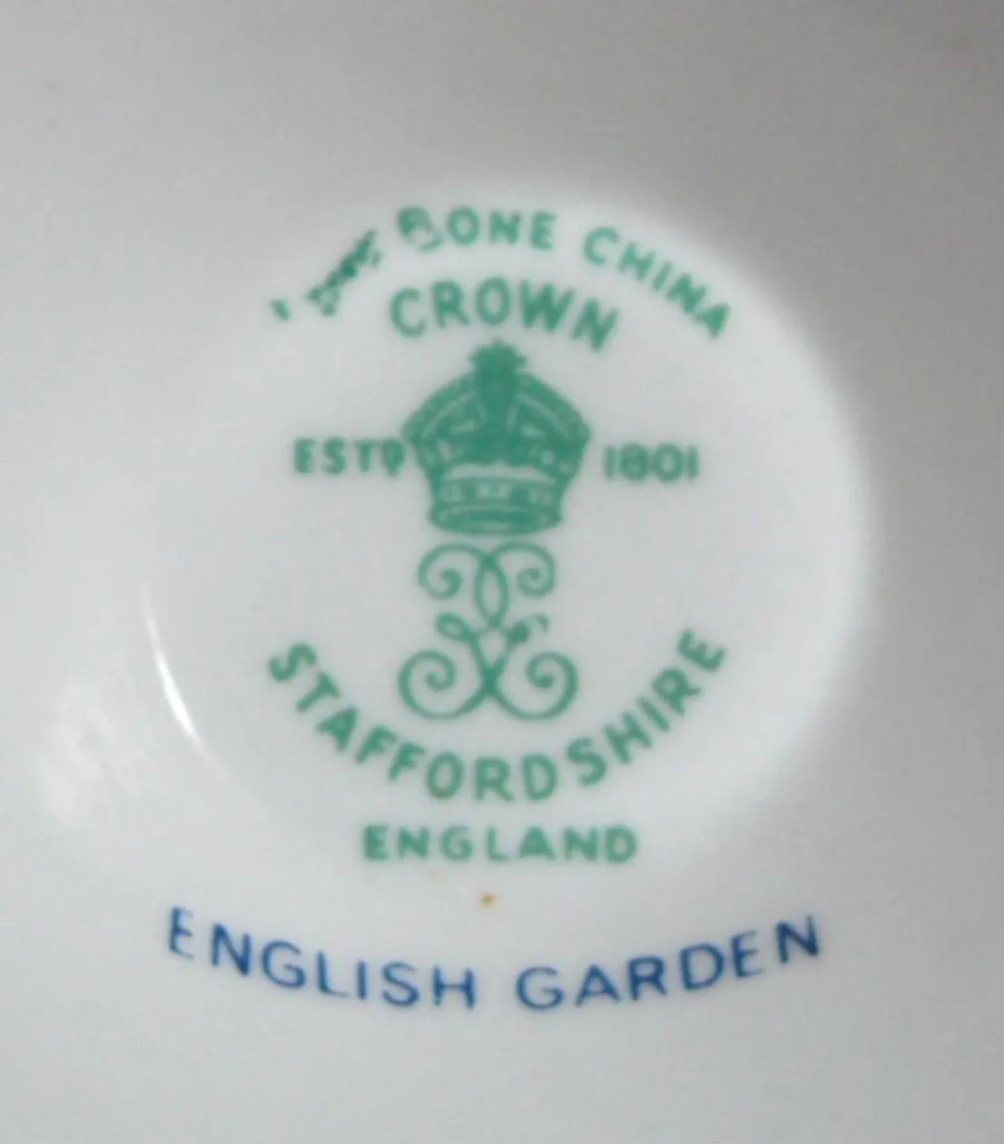 Mug English Garden Bone China Red Blue Green Crown Staffordshire Grandmug 1950s