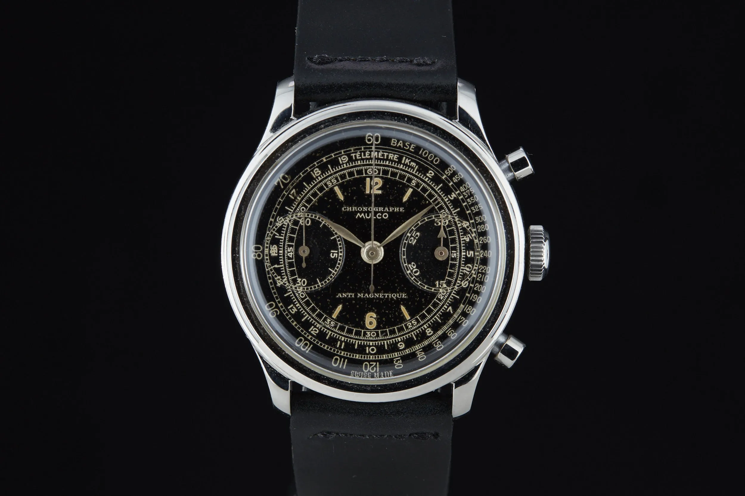 Mulco Clamshell Chronograph