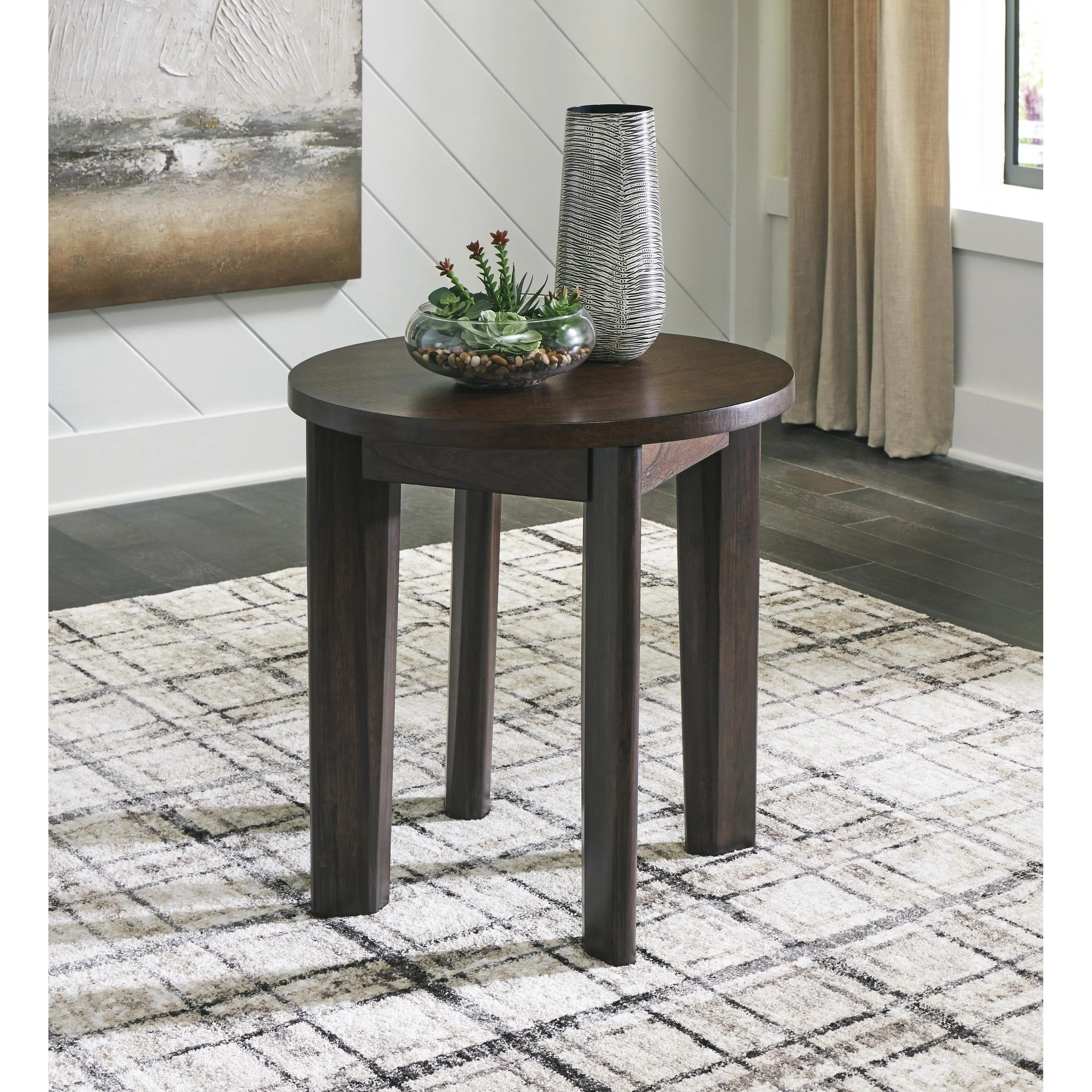 Signature Design by Ashley Korestone 2 End Table T657-6