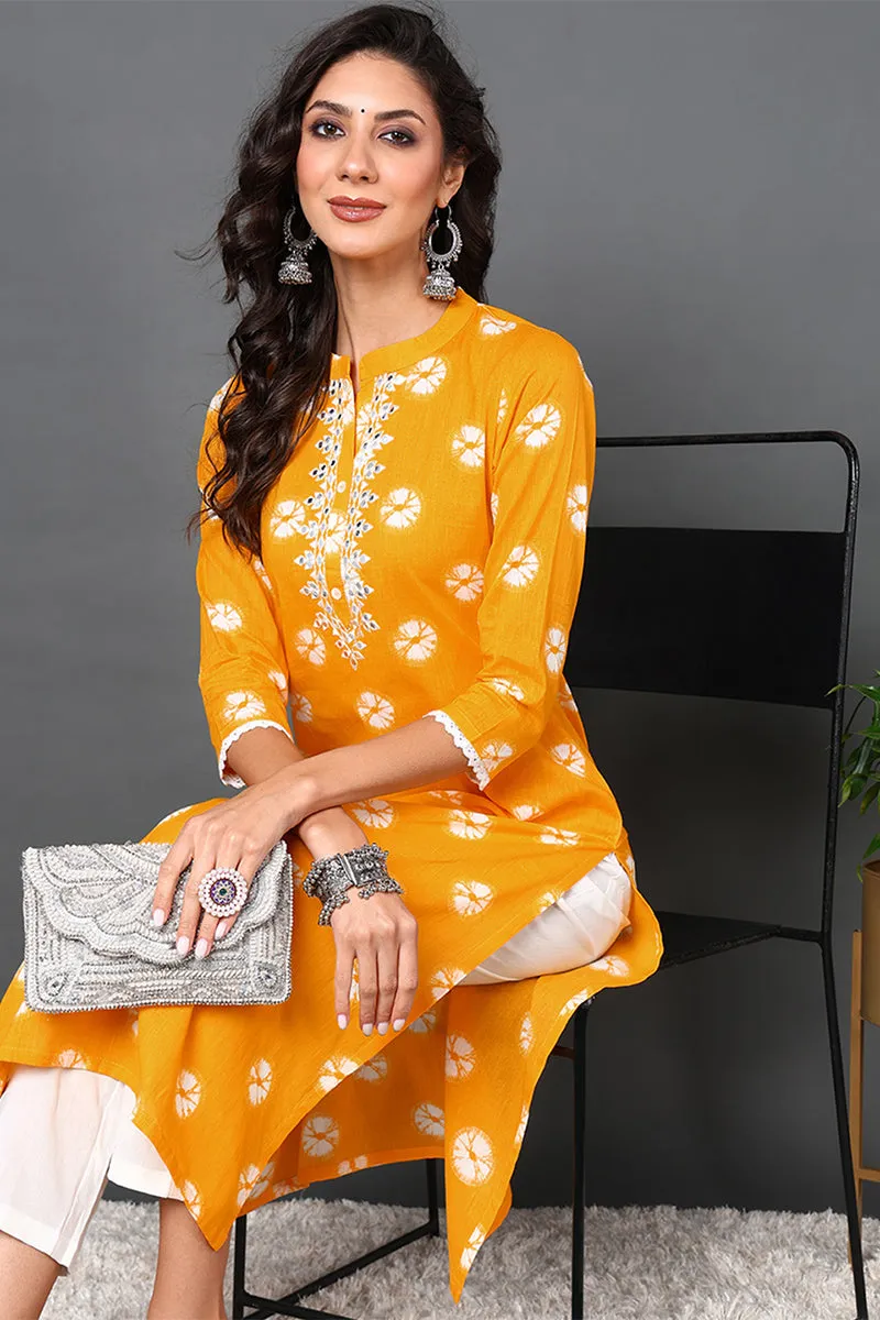 Yellow Cotton Embroidered Ethnic Motifs Straight Kurta